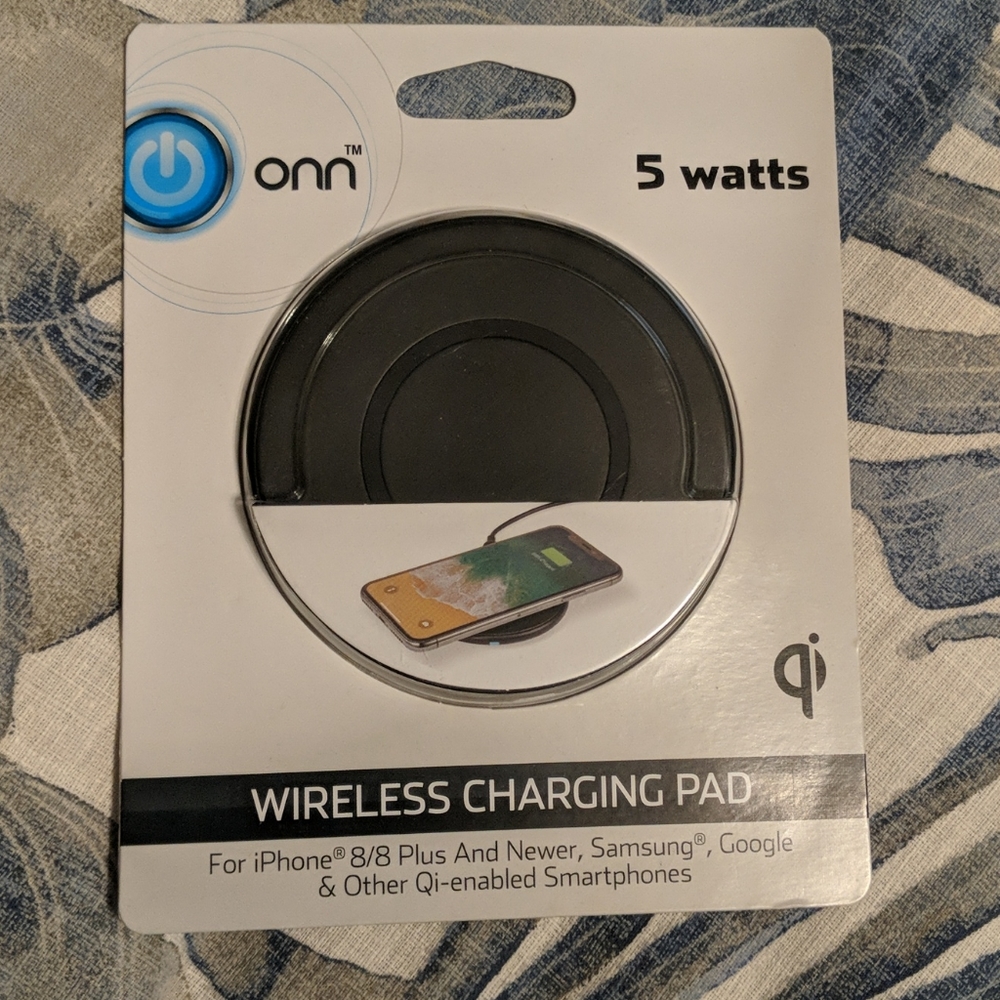 onn wireless charging pad